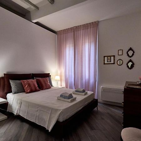 La Torre Lunga -Smart Working- 150 M Dalle-From Due Torri-Two Towers Болонья Экстерьер фото