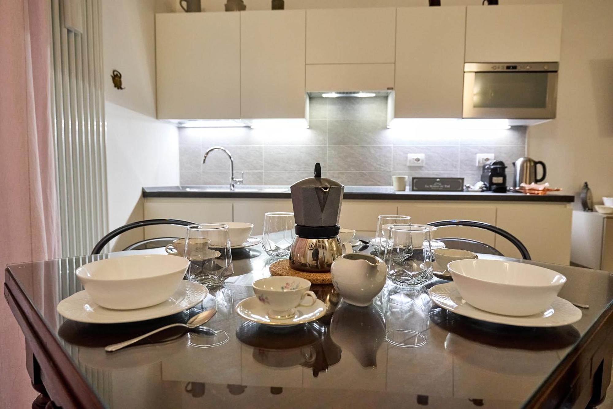 La Torre Lunga -Smart Working- 150 M Dalle-From Due Torri-Two Towers Болонья Экстерьер фото